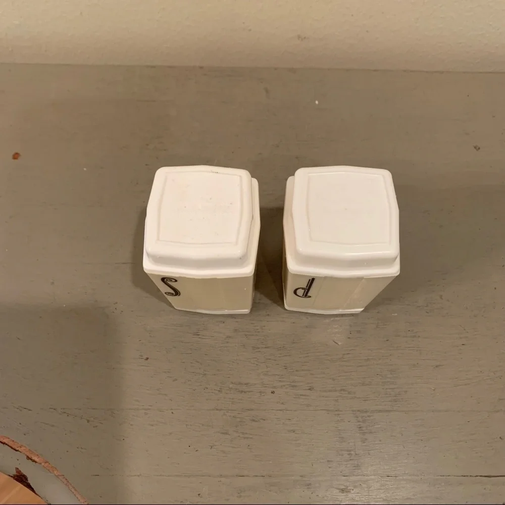 Vintage Mid-Century Salt And Pepper Shakers.